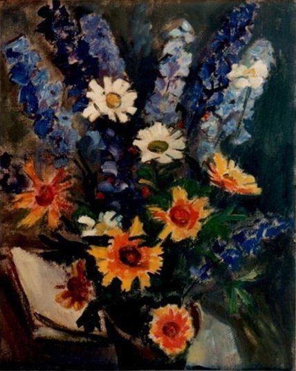 Delphiniums et marguerites